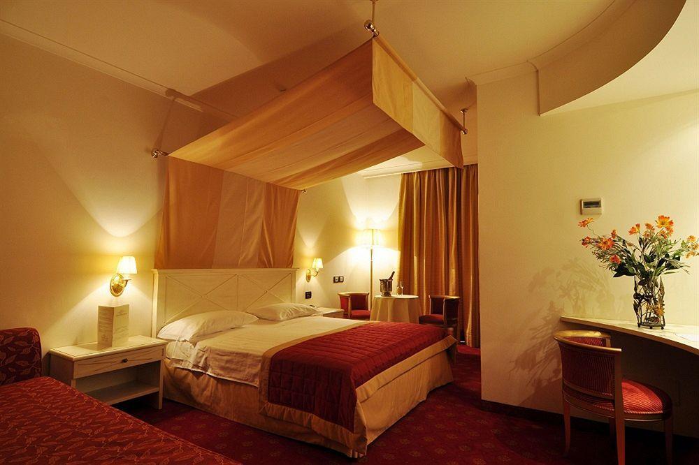 Hotel Palace Savuto Malito Esterno foto