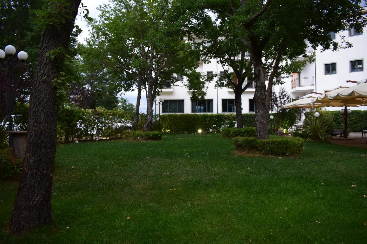 Hotel Palace Savuto Malito Esterno foto